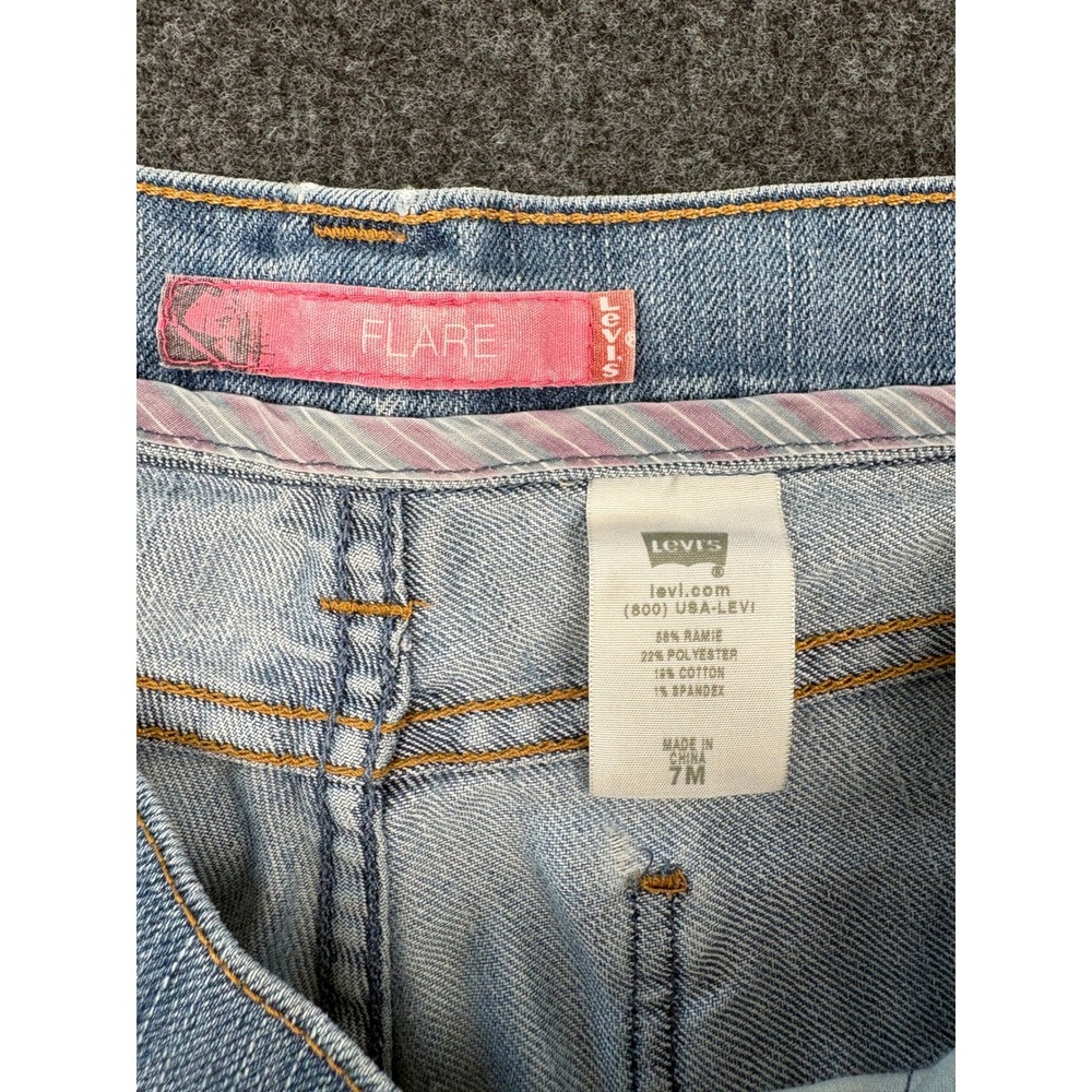 Levi's Womens Low Rise Flare Jeans Light Wash Stretch Denim Size 7M Y2K - Picture 4 of 10